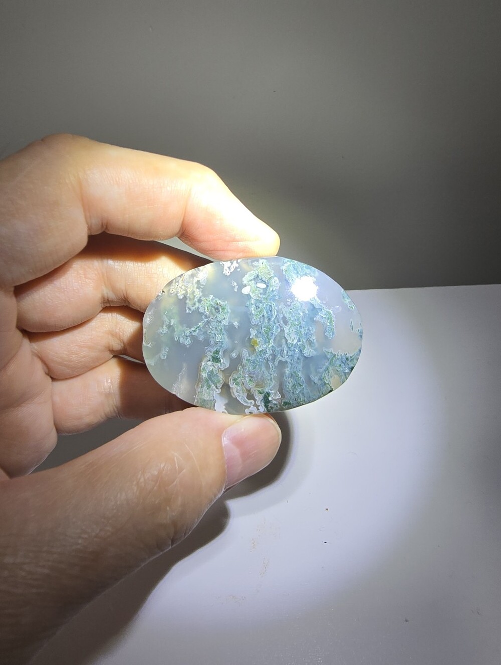 Moss Agate Crystal Palmstone #F